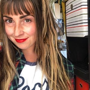 Meet your Posher, Erica